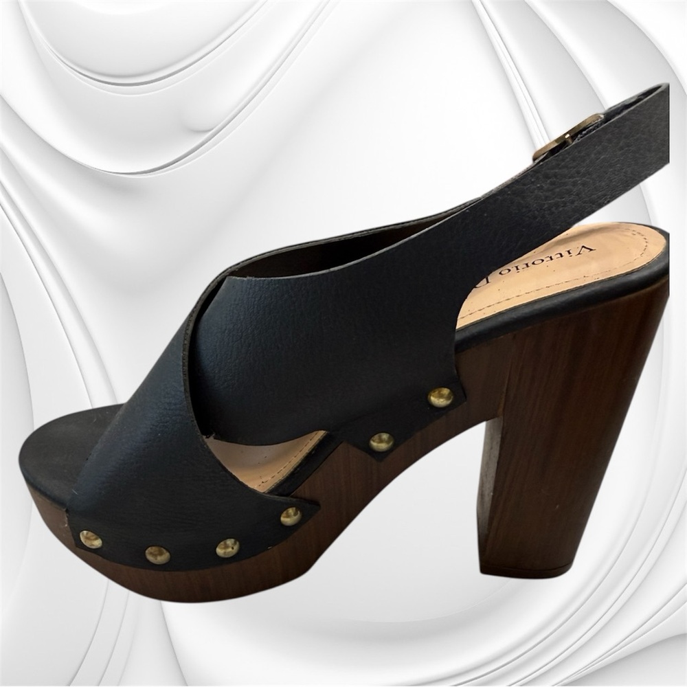 Stylish Black and Brown platform heels